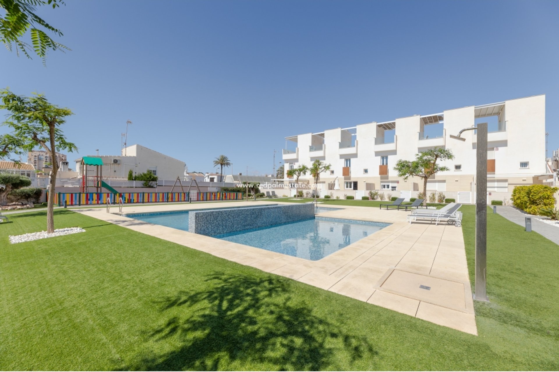 Reventa - Casa de Pueblo -
Torrevieja - Costa Blanca