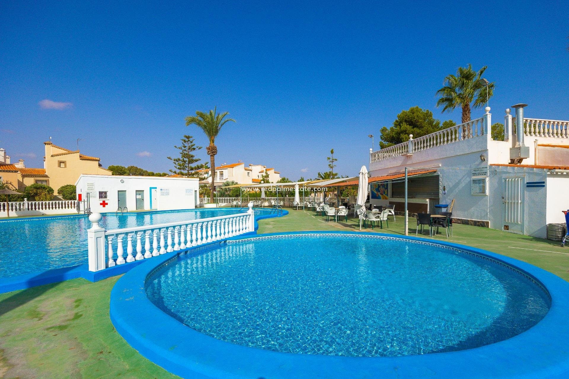 Reventa - Casa de Pueblo -
Torrevieja - La Siesta - El Salado -  Torreta