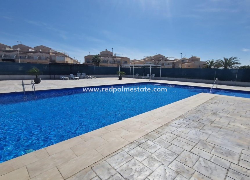 Reventa - Casa de Pueblo -
Torrevieja - Torretas