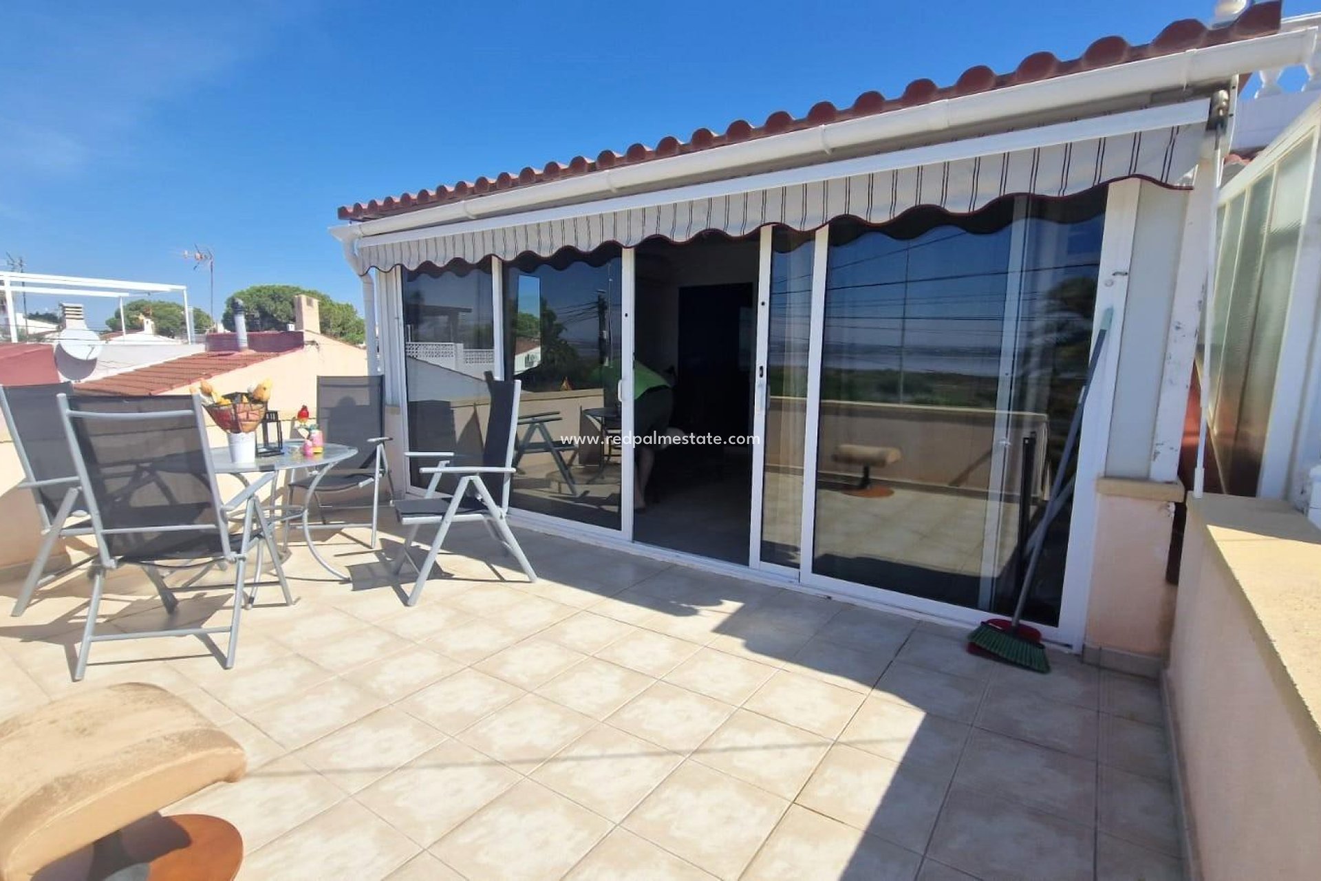 Reventa - Casa de Pueblo -
Torrevieja - Torretas