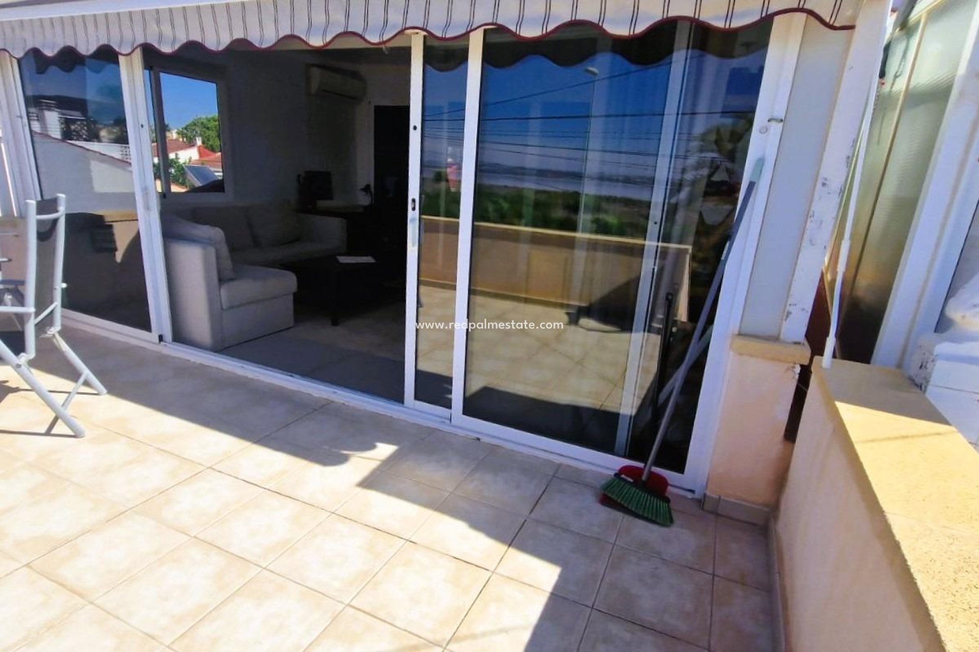 Reventa - Casa de Pueblo -
Torrevieja - Torretas