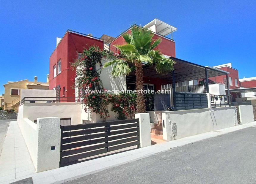Reventa - Casa Quad -
Algorfa - Inland
