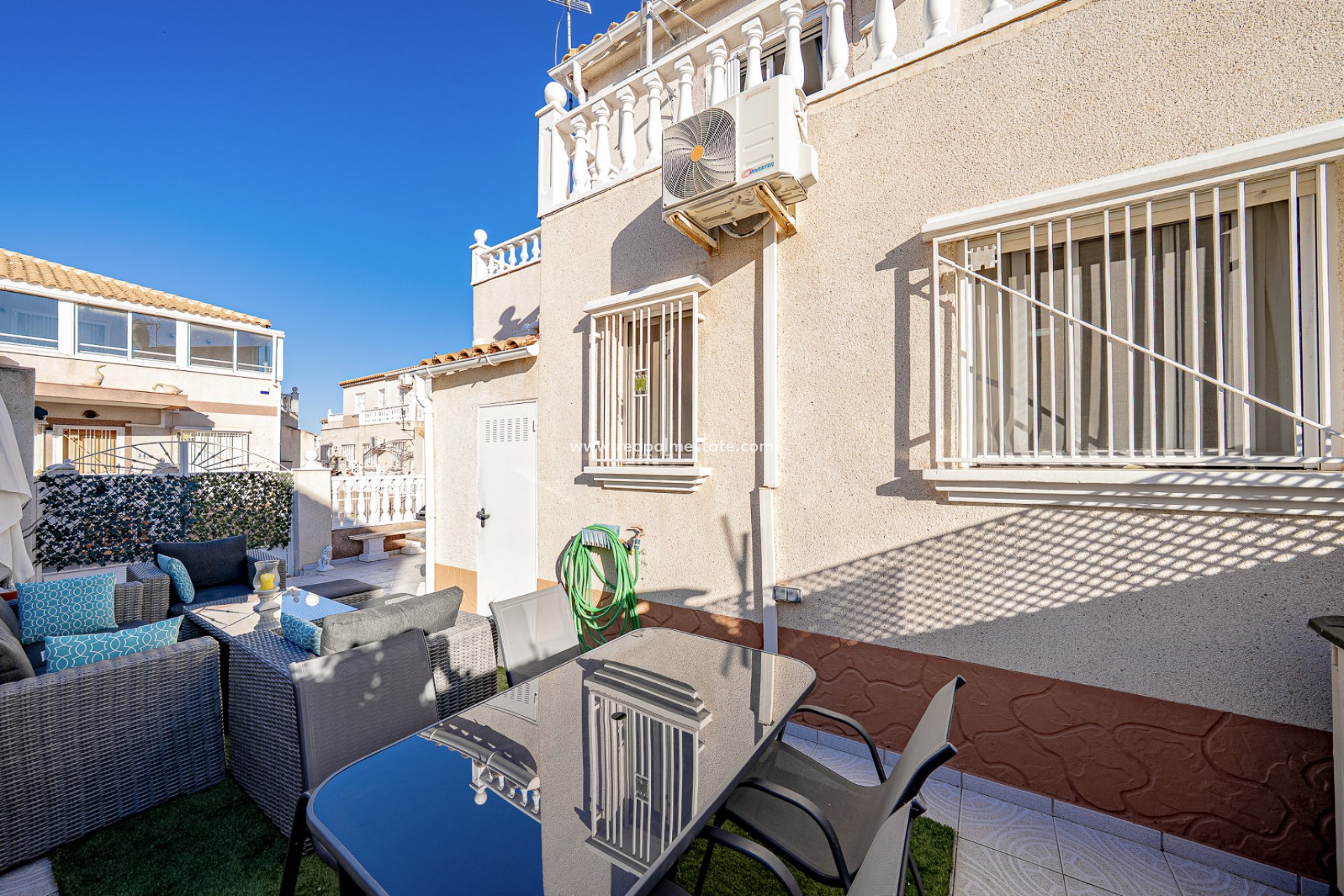 Reventa - Casa Quad -
Cabo Roig