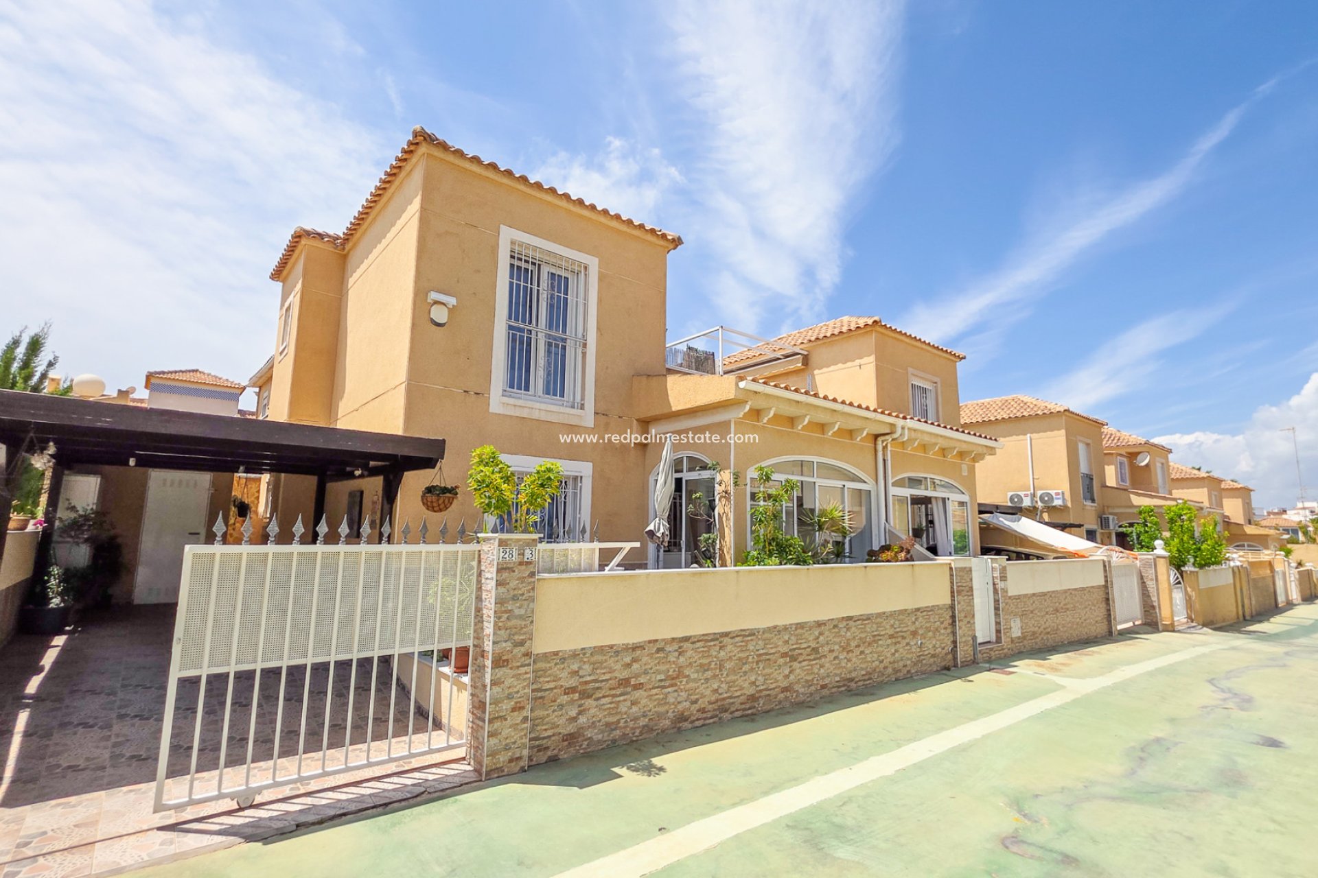 Reventa - Casa Quad -
Los Balcones