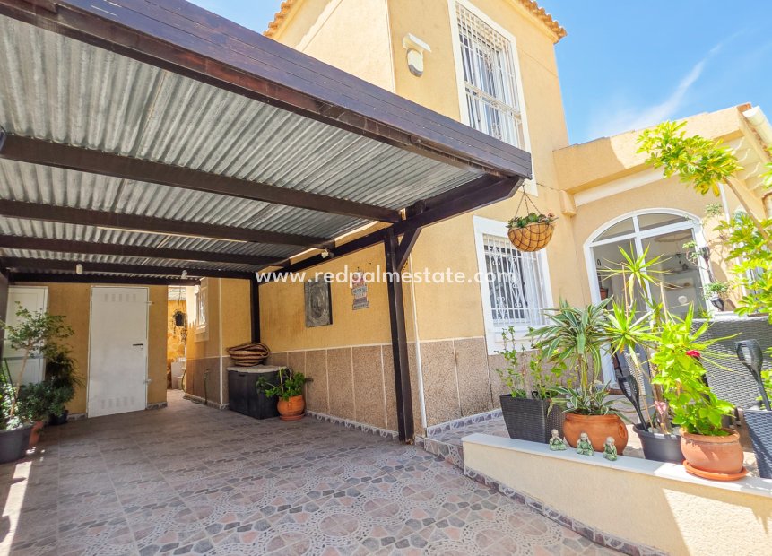 Reventa - Casa Quad -
Los Balcones
