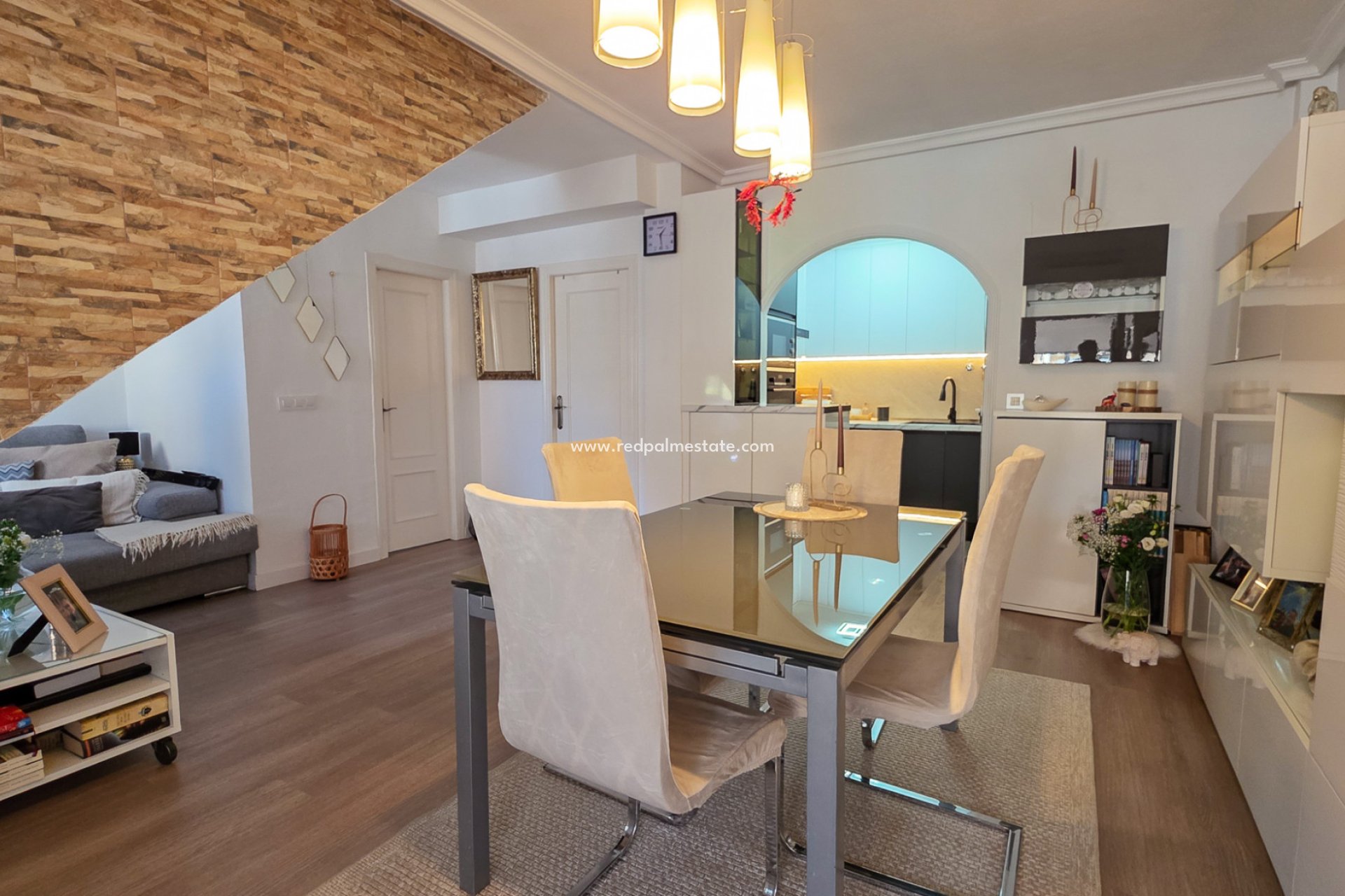 Reventa - Casa Quad -
Los Balcones