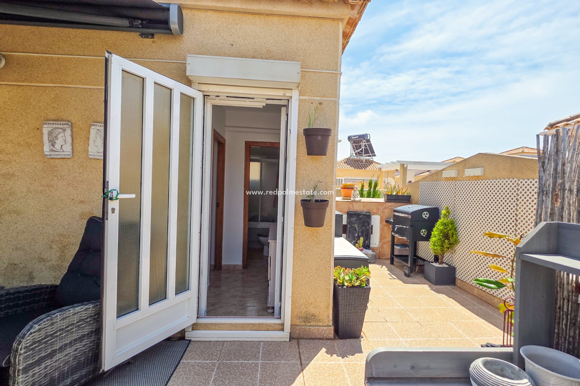 Reventa - Casa Quad -
Los Balcones