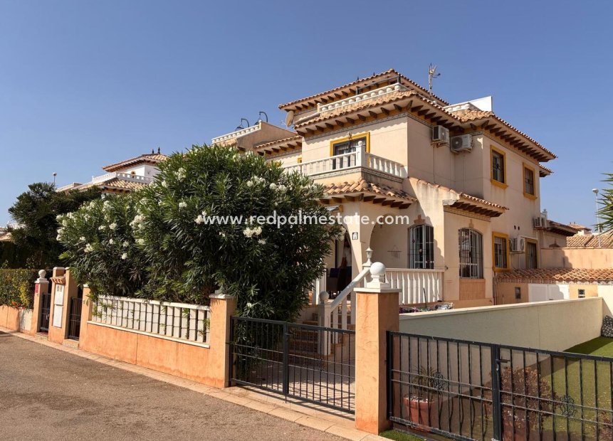 Reventa - Casa Quad -
Orihuela Costa - Costa Blanca