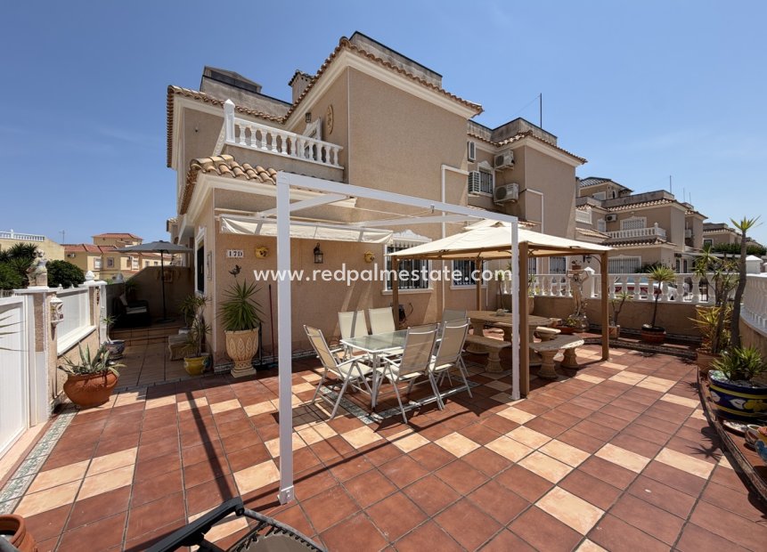 Reventa - Casa Quad -
Orihuela Costa - La Zenia