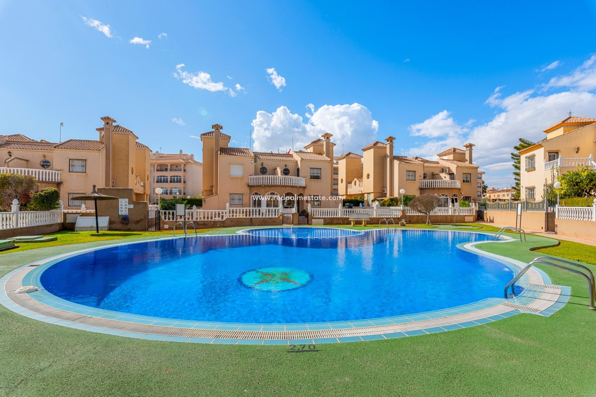 Reventa - Casa Quad -
Orihuela Costa - Playa Flamenca