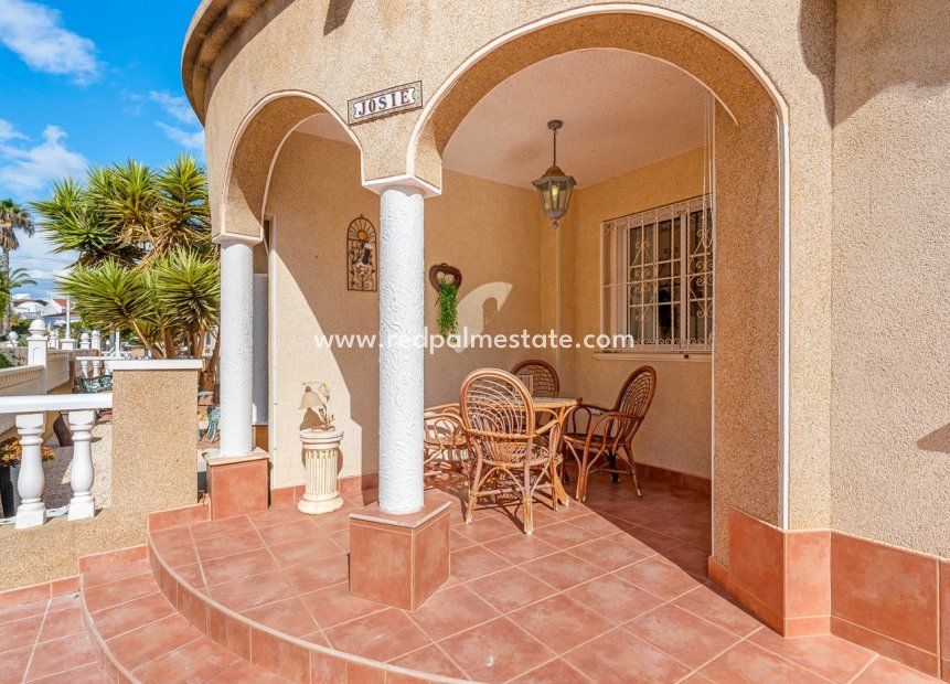 Reventa - Casa Quad -
Orihuela Costa - Playa Flamenca