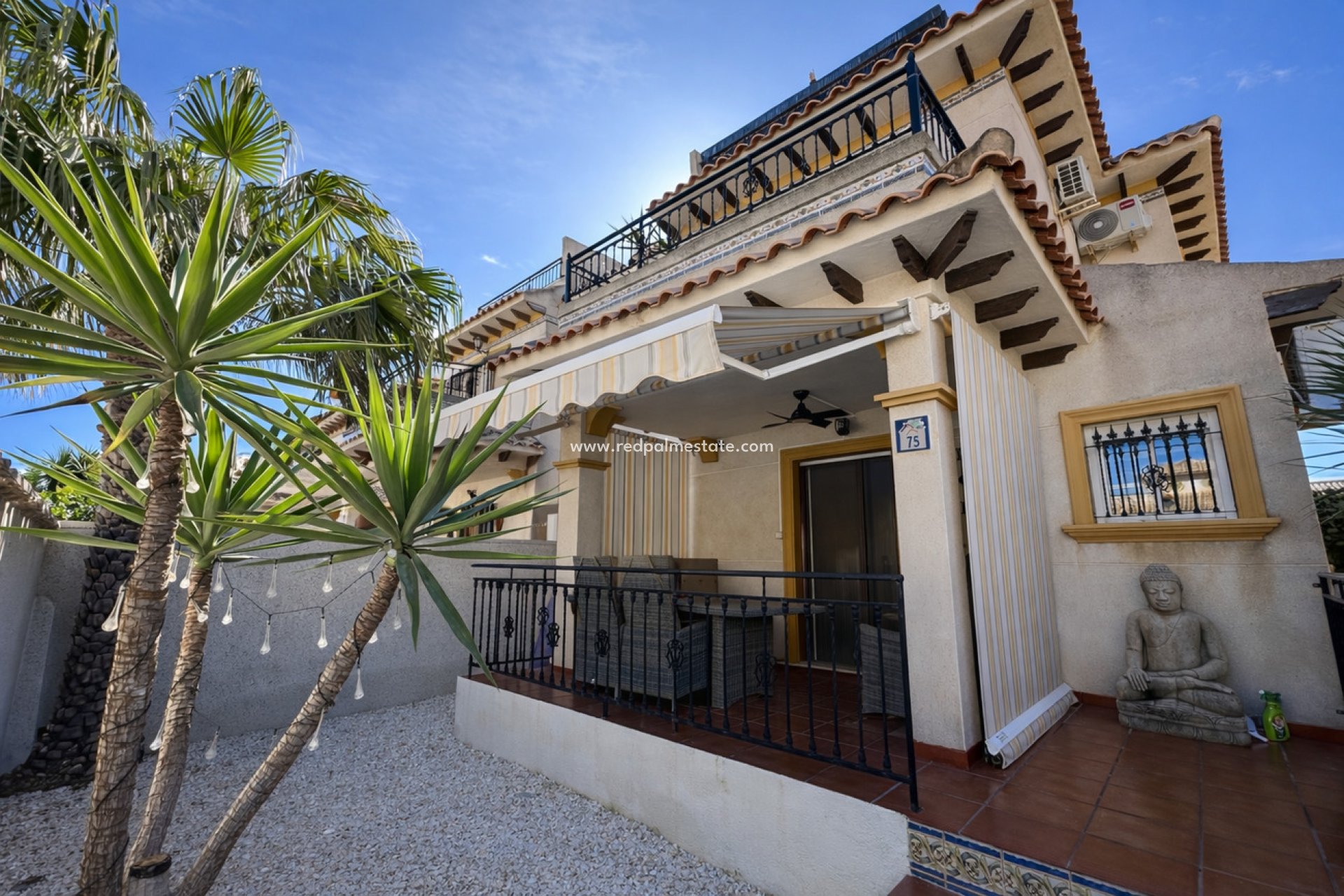 Reventa - Casa Quad -
Orihuela Costa - Villa's San Jose IV