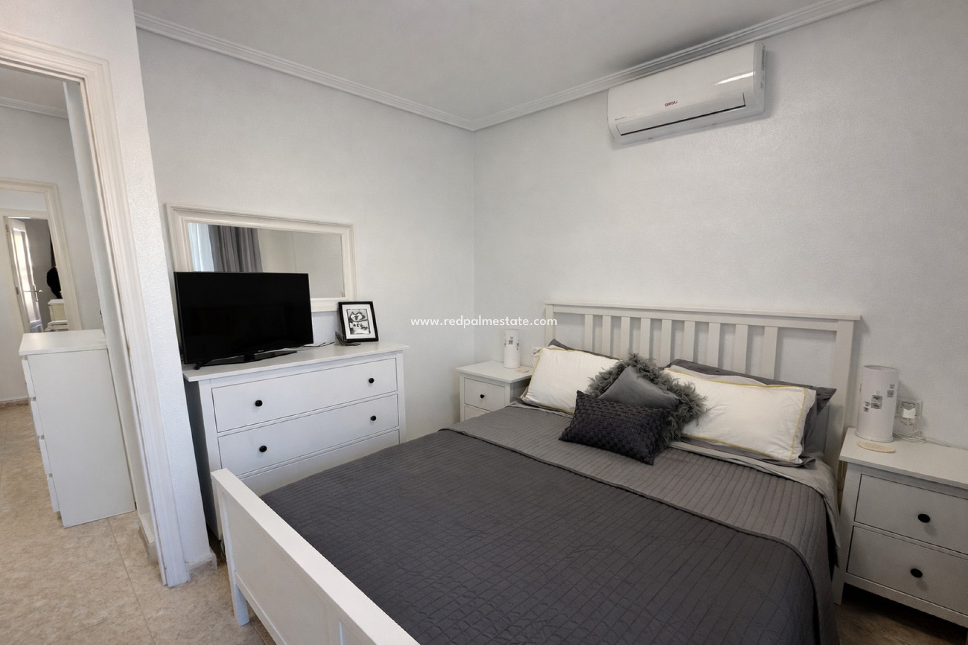 Reventa - Casa Quad -
Orihuela Costa - Villa's San Jose IV