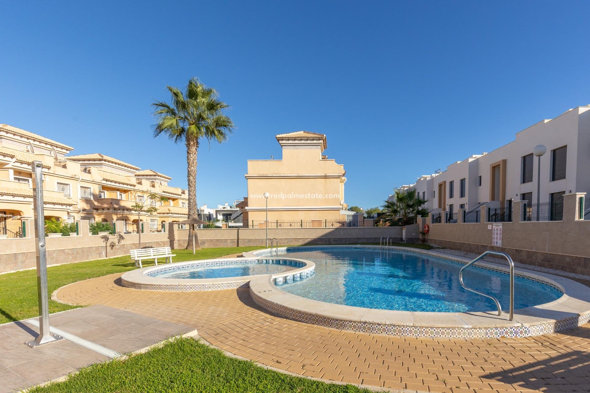Reventa - Casa Quad -
Orihuela Costa - Villamartín
