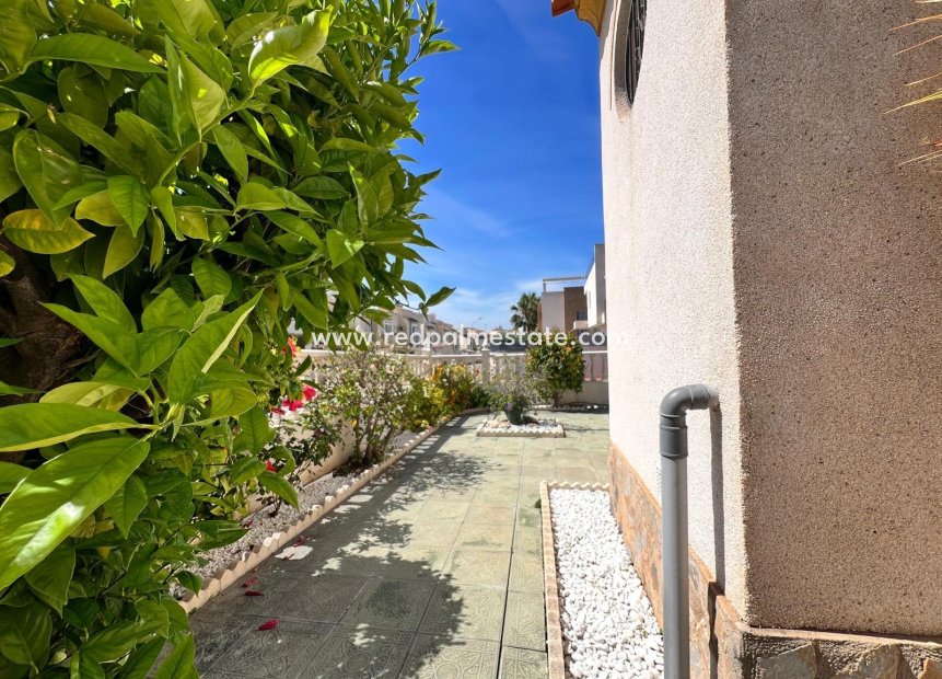 Reventa - Casa Quad -
Torrevieja - La Mata