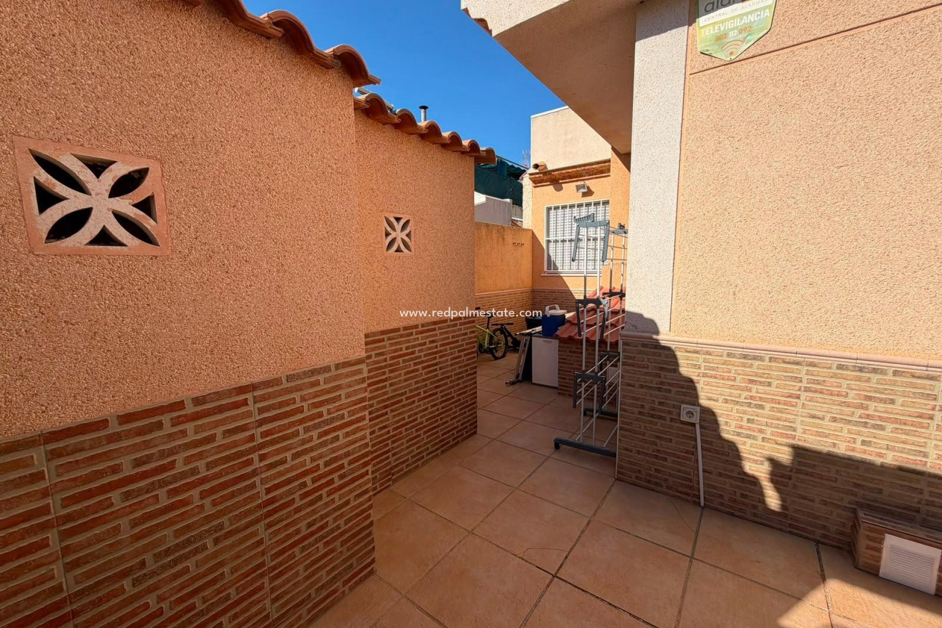 Reventa - Casa Quad -
Torrevieja - La Siesta - El Salado -  Torreta