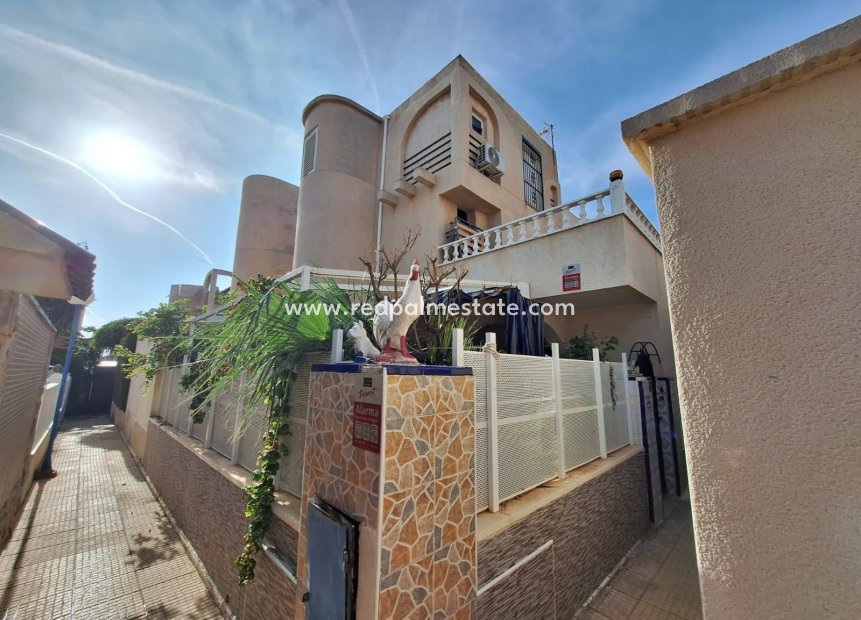 Reventa - Casa Quad -
Torrevieja - La Siesta - El Salado -  Torreta