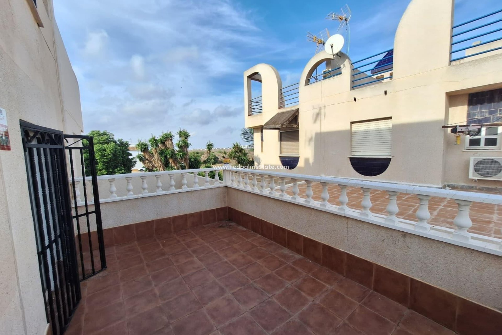 Reventa - Casa Quad -
Torrevieja - La Siesta - El Salado -  Torreta