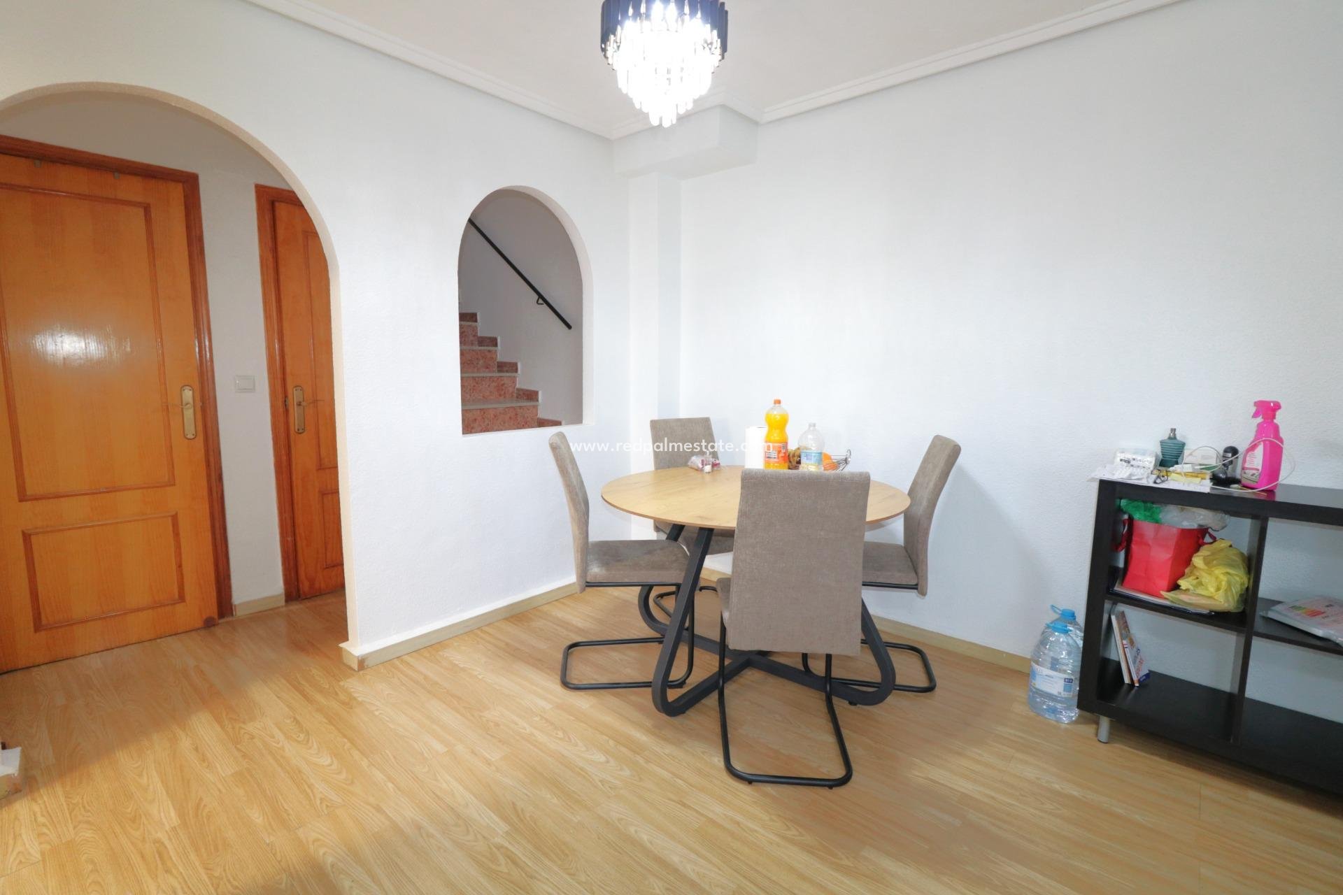 Reventa - Casa Quad -
Torrevieja - La Siesta - El Salado -  Torreta