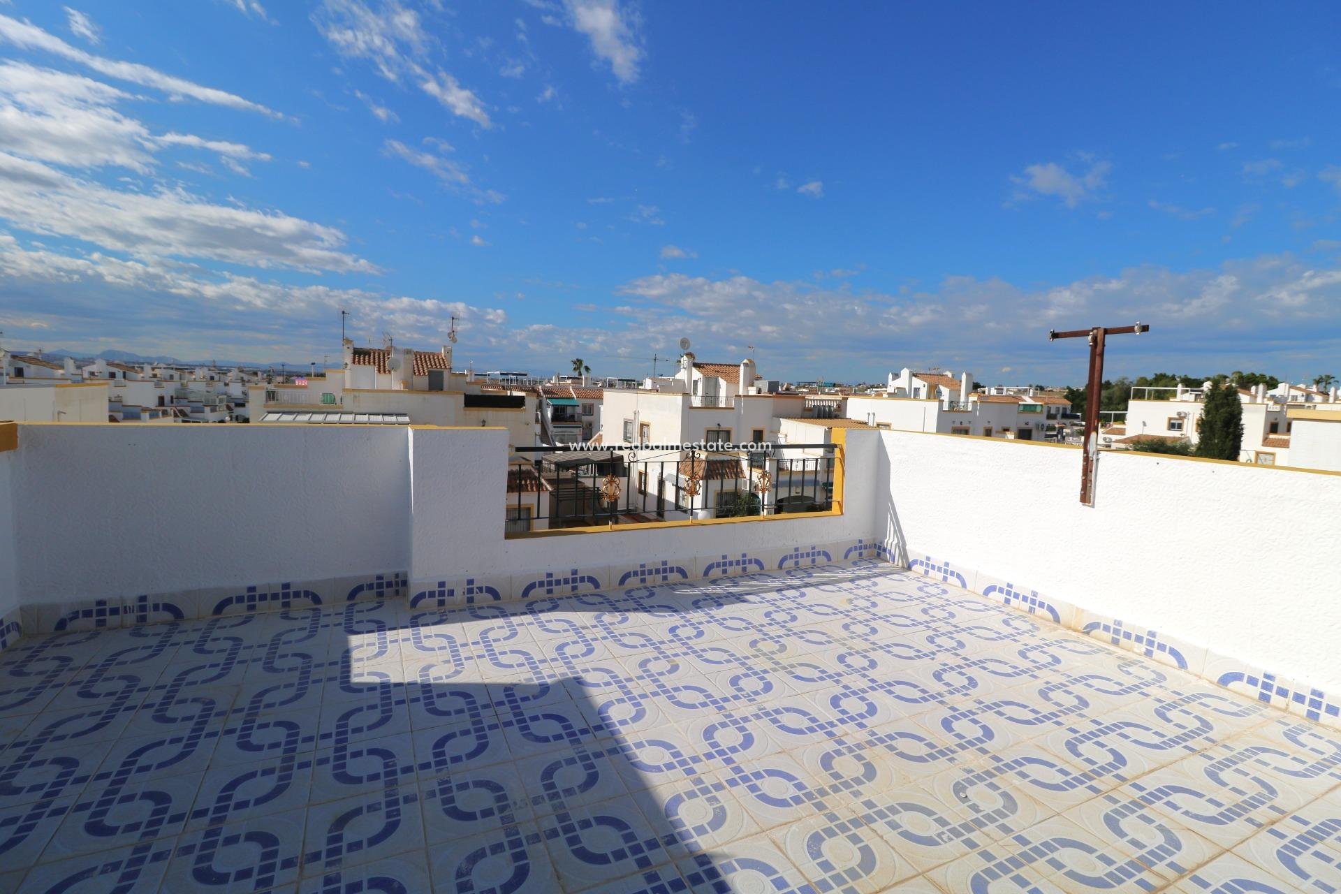 Reventa - Casa Quad -
Torrevieja - La Siesta - El Salado -  Torreta