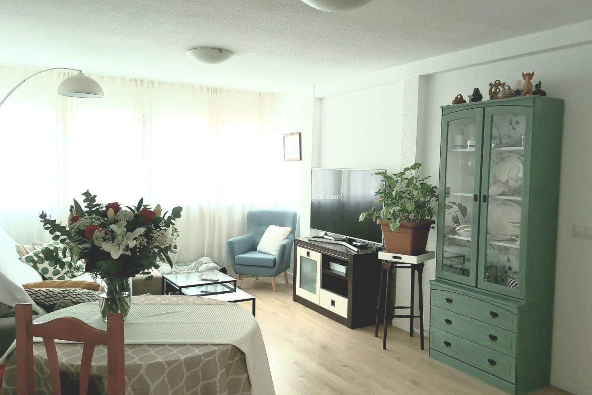 Reventa - Departamento -
Alicante - Center