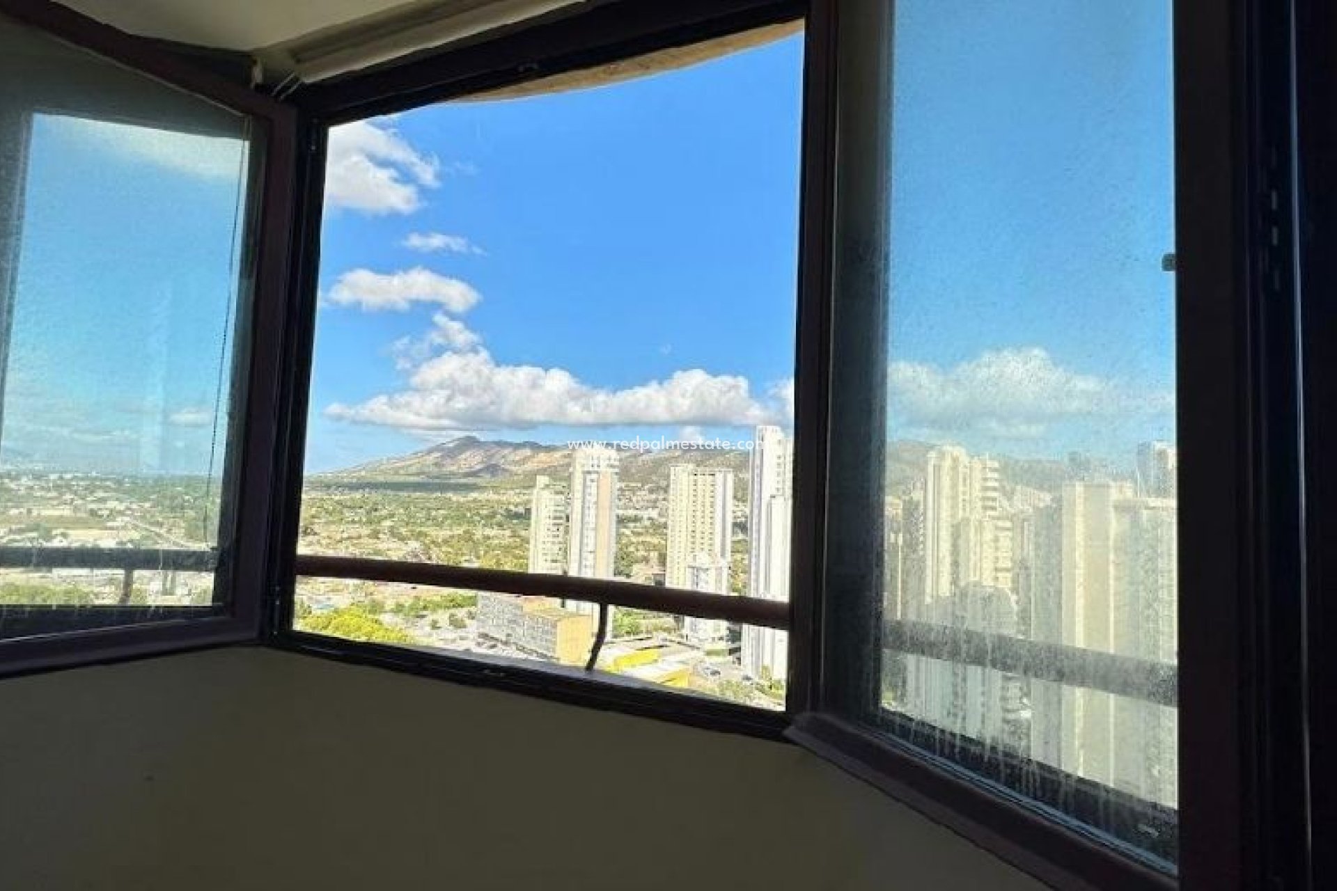 Reventa - Departamento -
Benidorm - Costa Blanca