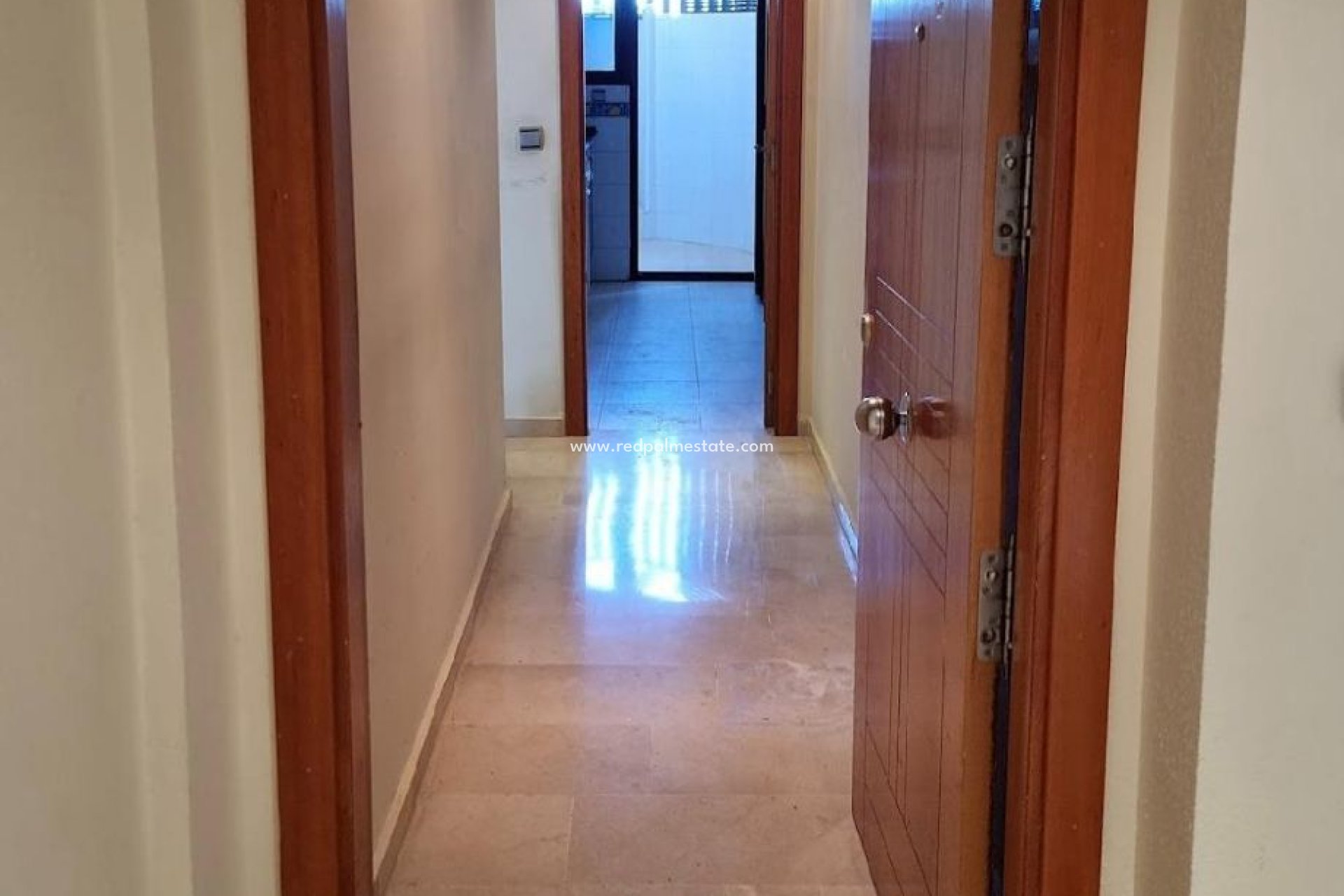 Reventa - Departamento -
Benidorm - Costa Blanca