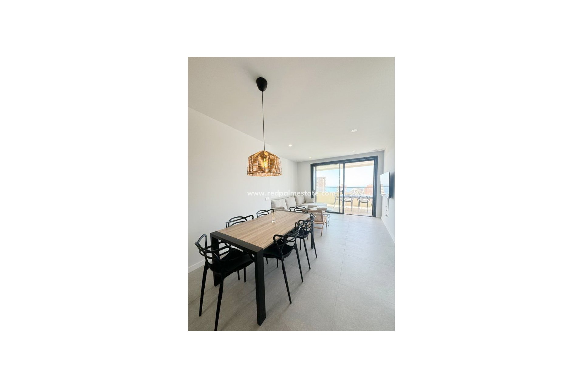 Reventa - Departamento -
Benidorm - Costa Blanca