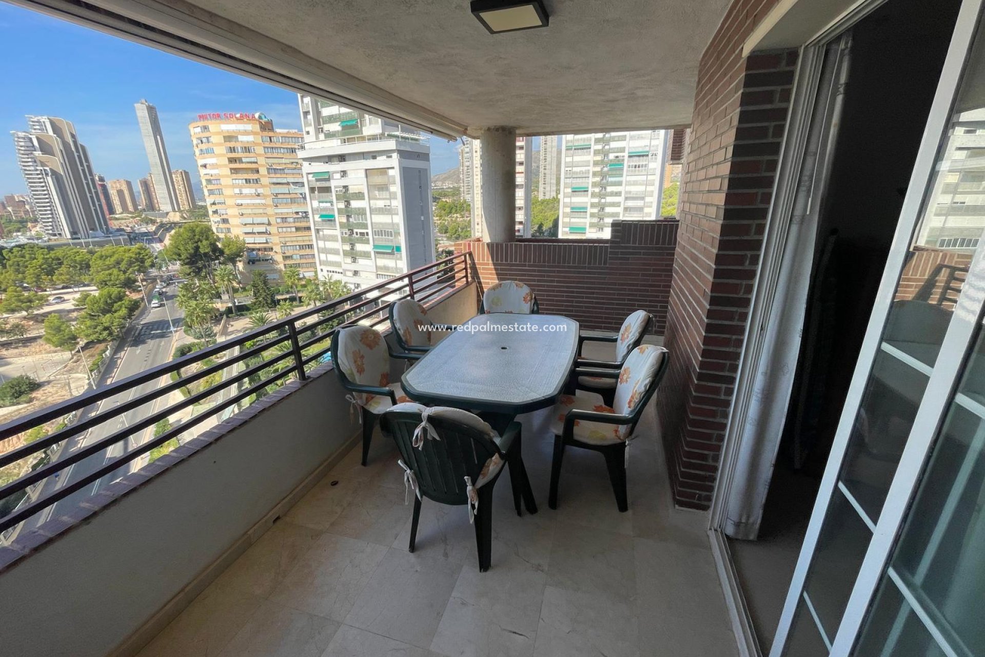 Reventa - Departamento -
Benidorm - Costa Blanca