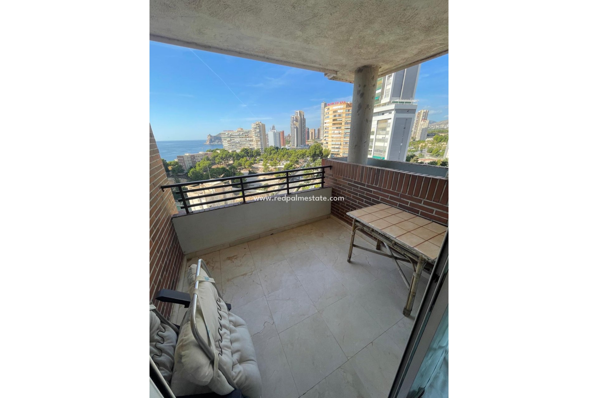 Reventa - Departamento -
Benidorm - Costa Blanca