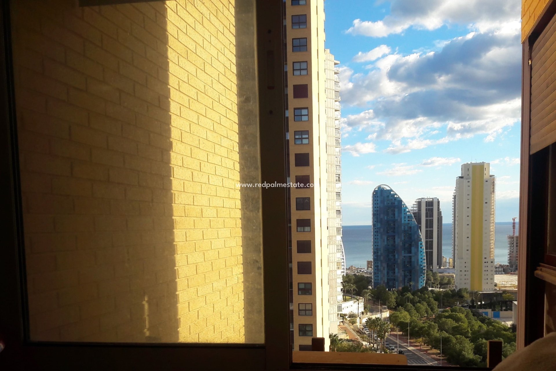 Reventa - Departamento -
Benidorm - Costa Blanca