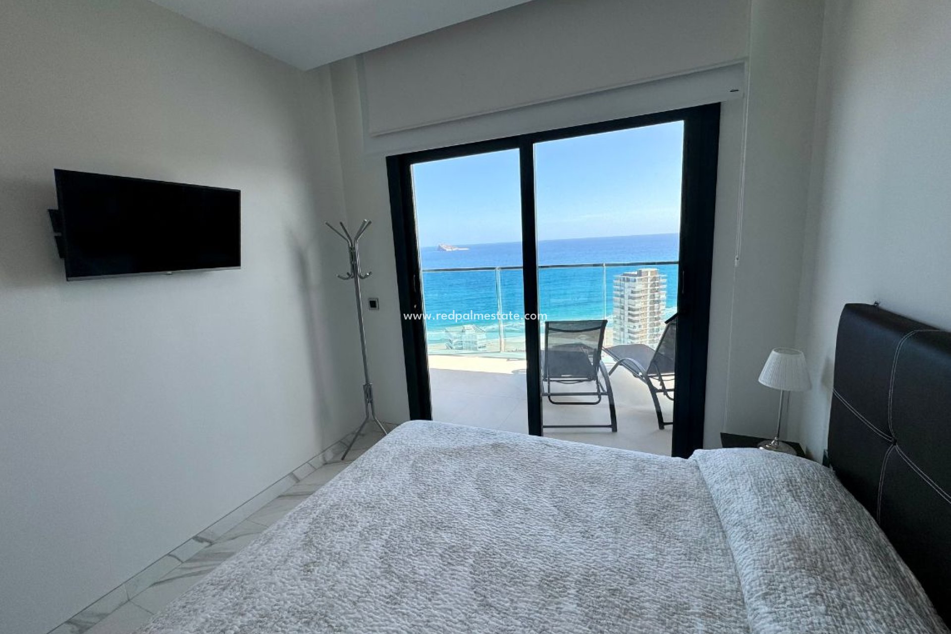 Reventa - Departamento -
Benidorm - Costa Blanca