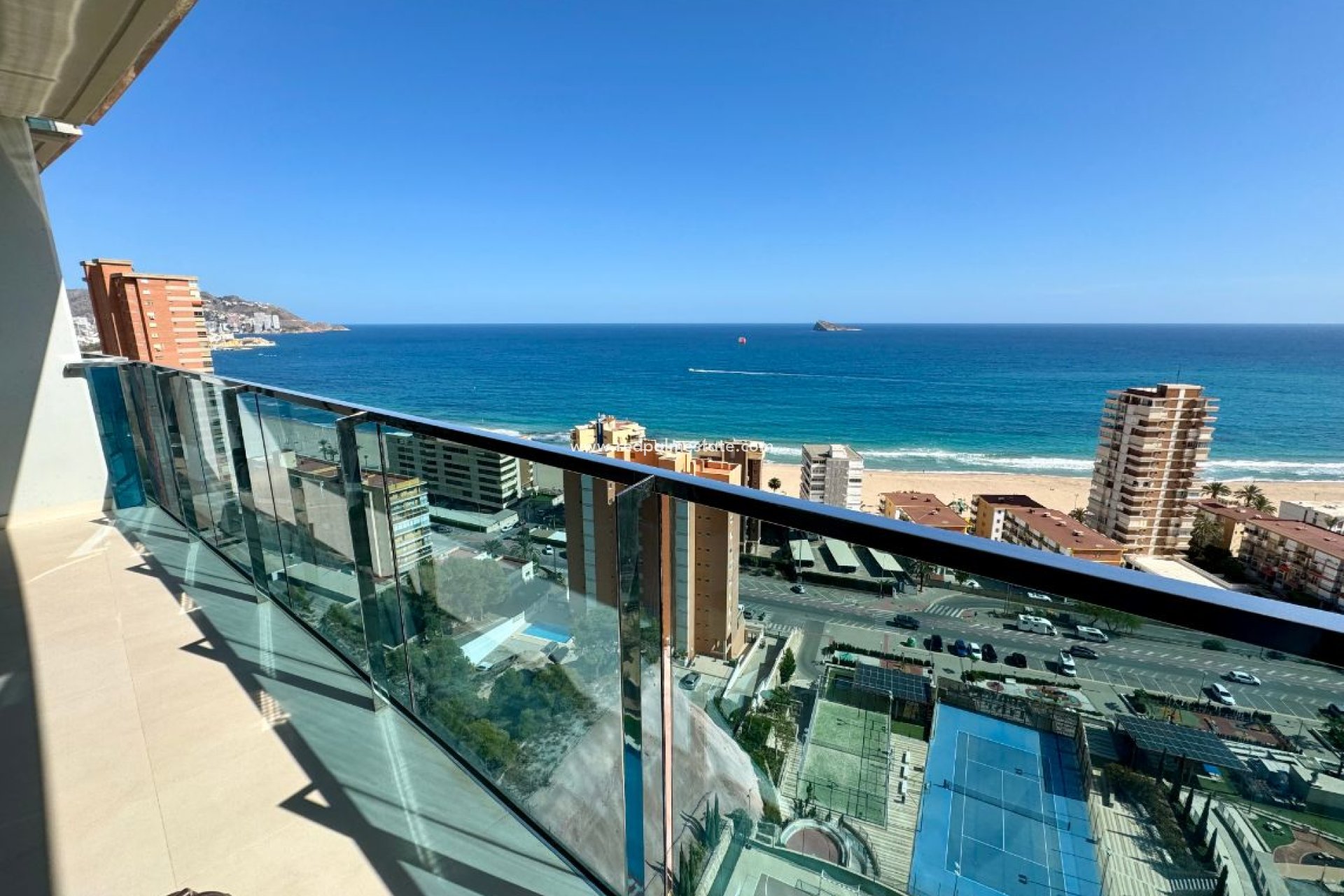 Reventa - Departamento -
Benidorm - Costa Blanca