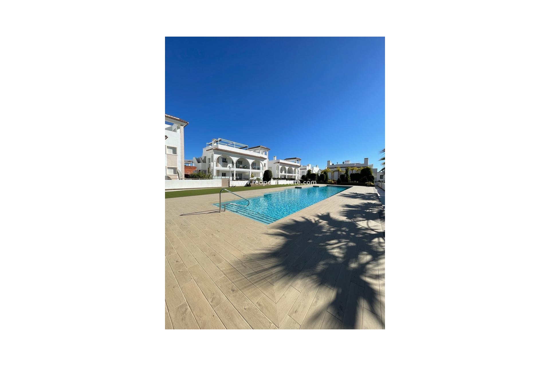 Reventa - Departamento -
Ciudad Quesada - Costa Blanca