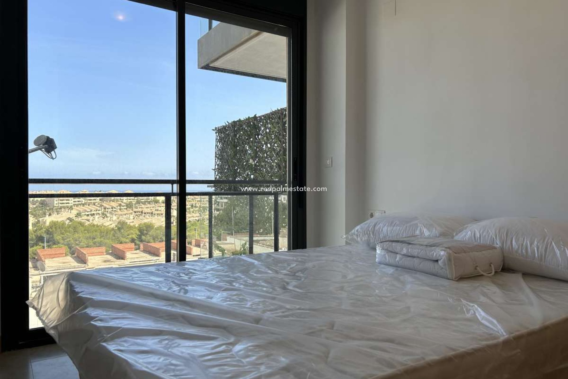 Reventa - Departamento -
Dehesa de Campoamor - Costa Blanca