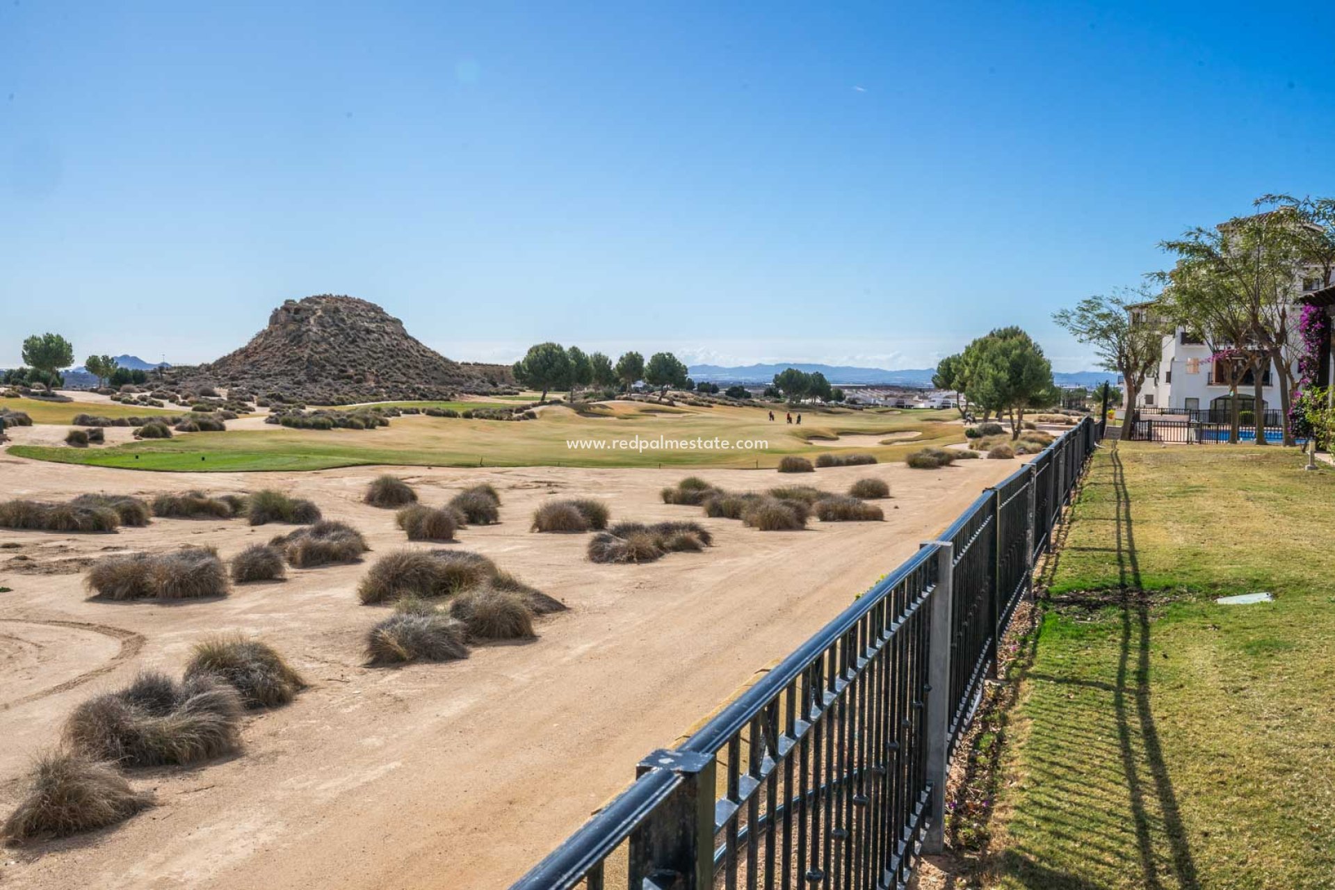 Reventa - Departamento -
El Valle Golf Resort - Inland