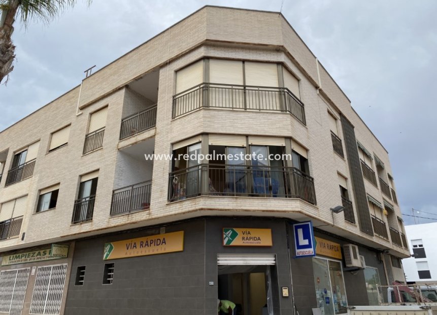 Reventa - Departamento -
Los Alczares - Costa Calida