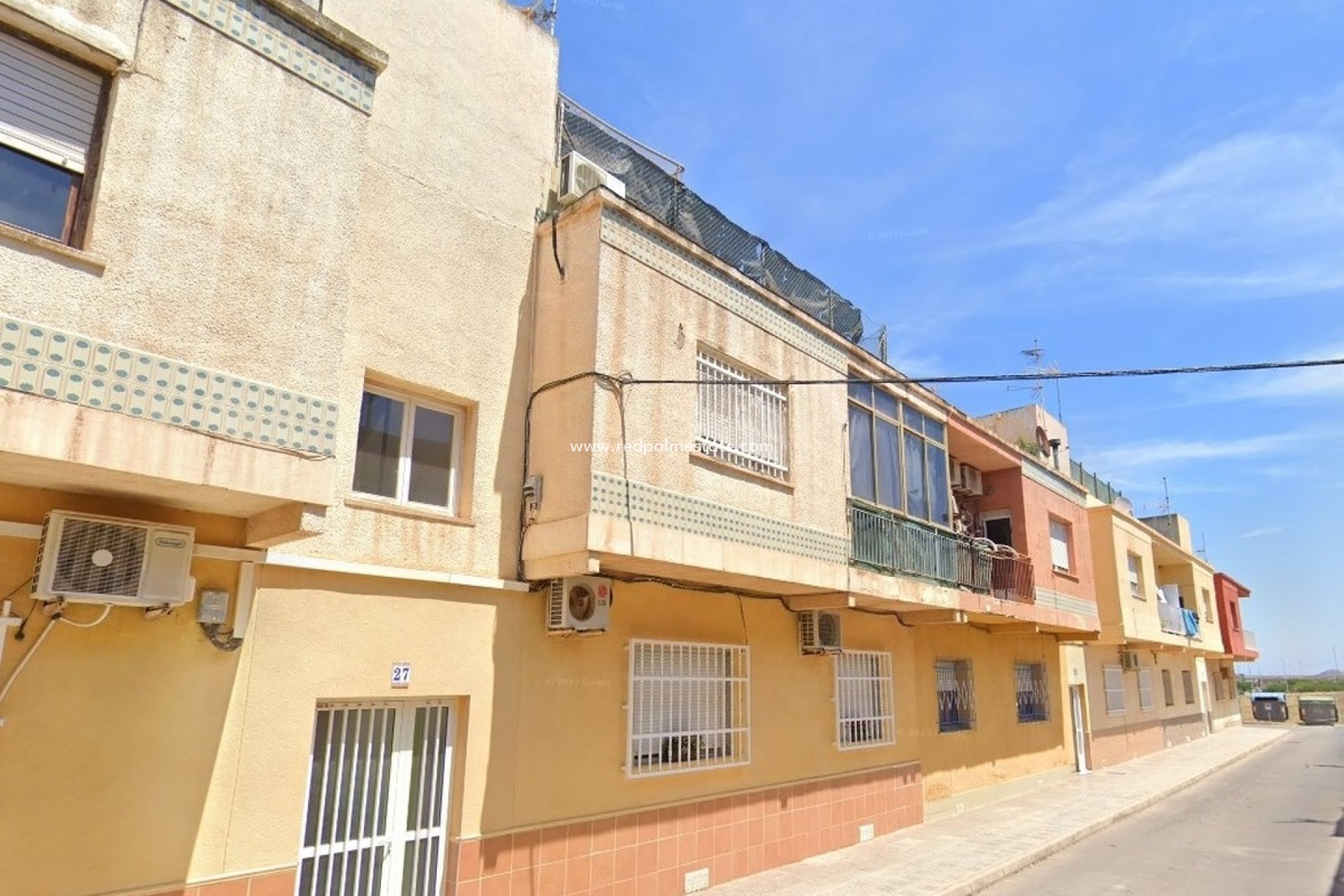 Reventa - Departamento -
Los Belones - Inland