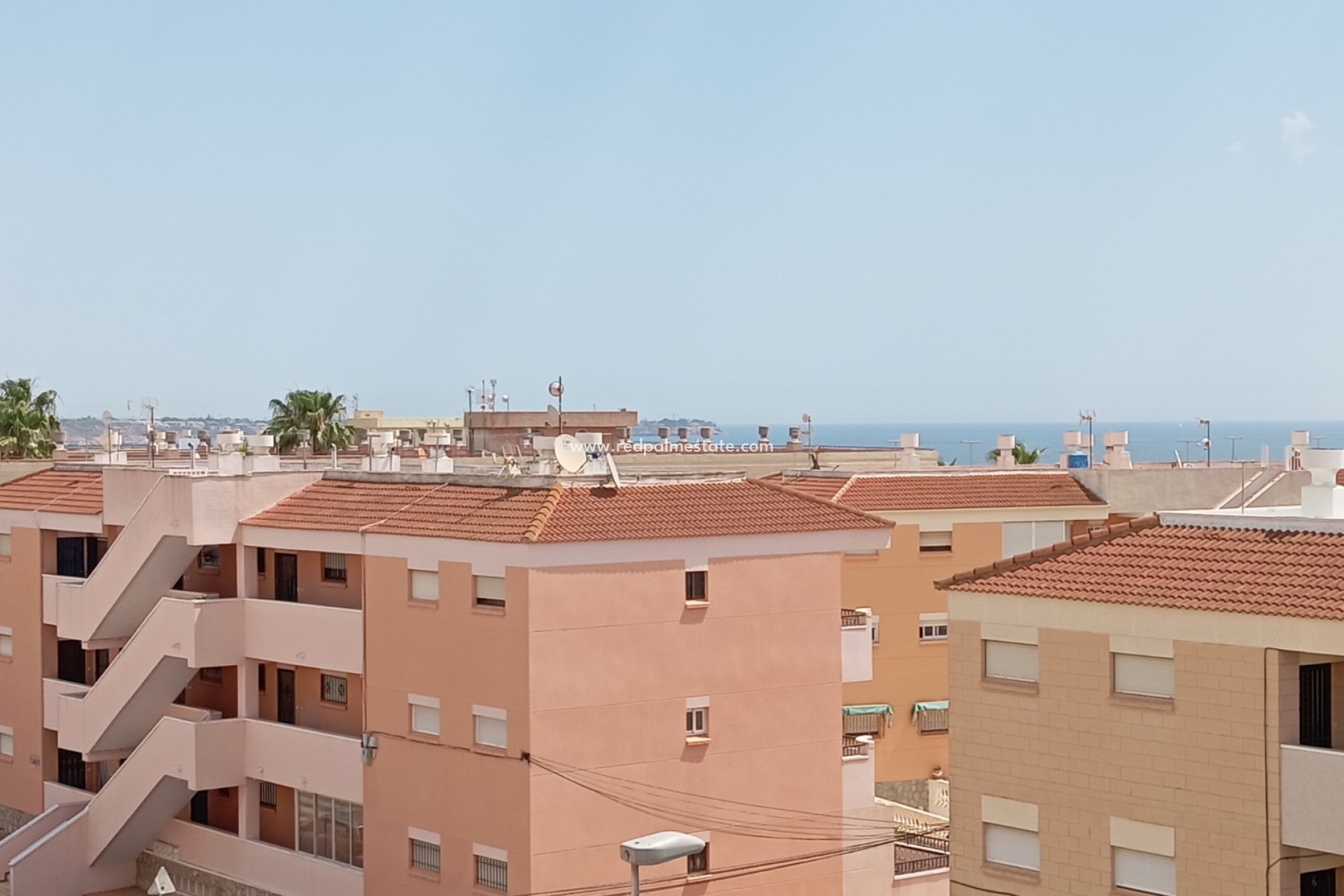 Reventa - Departamento -
Mil Palmeras - Costa Blanca