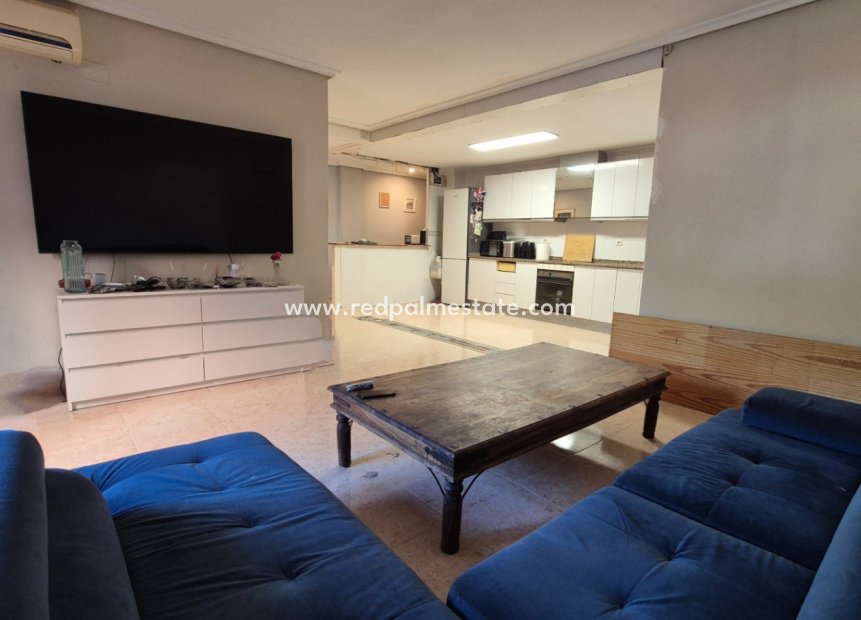 Reventa - Departamento -
Montesinos - Costa Blanca