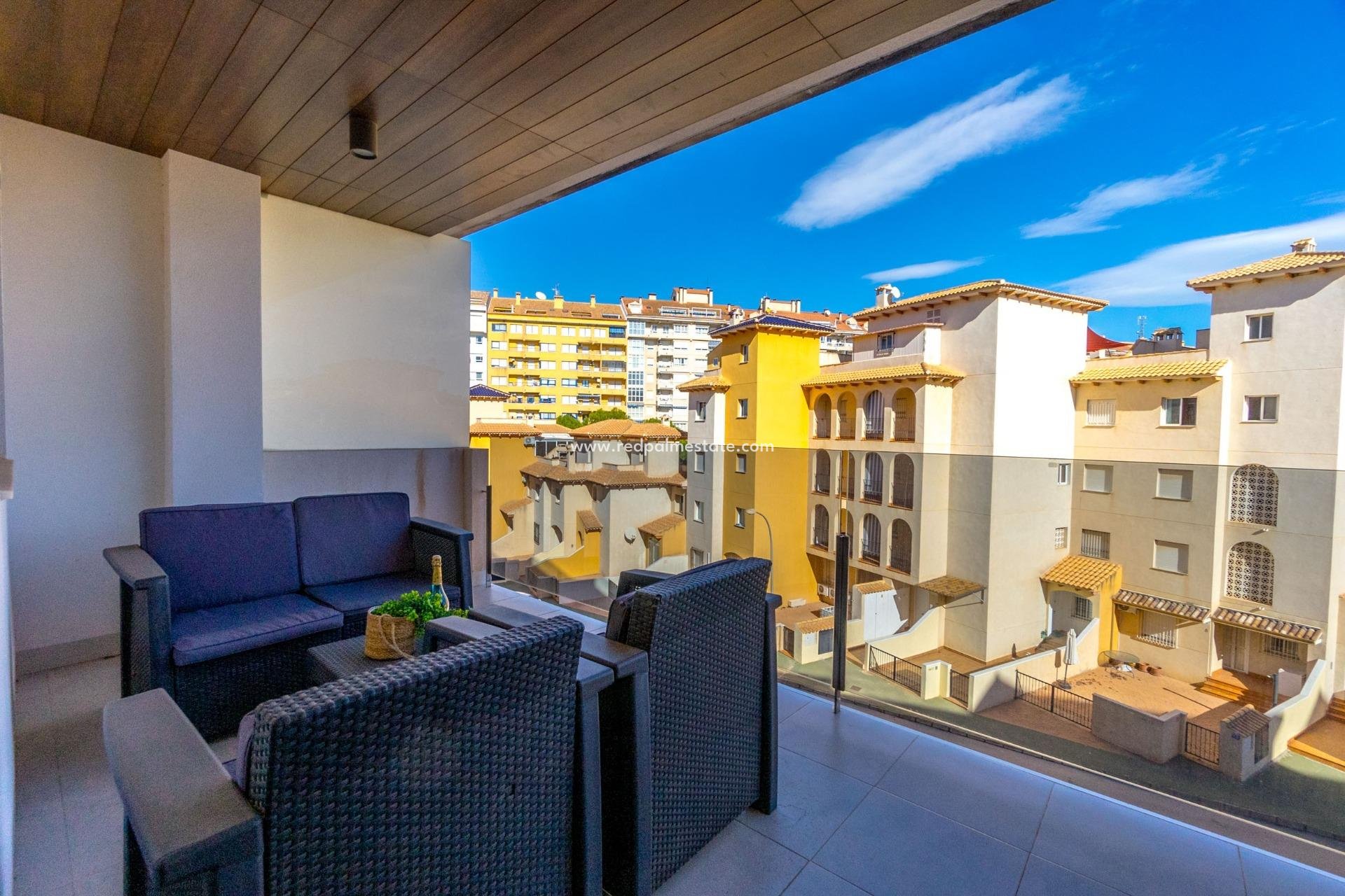 Reventa - Departamento -
Orihuela Costa - Altos de Campoamor