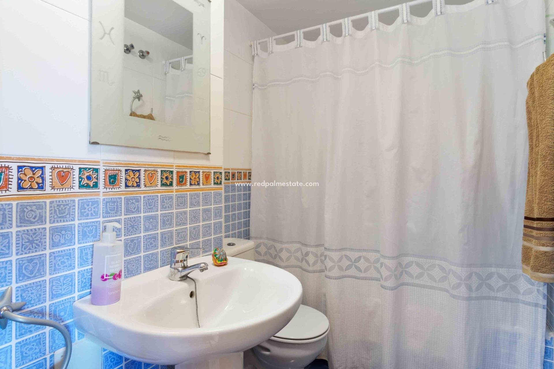 Reventa - Departamento -
Orihuela Costa - Campoamor