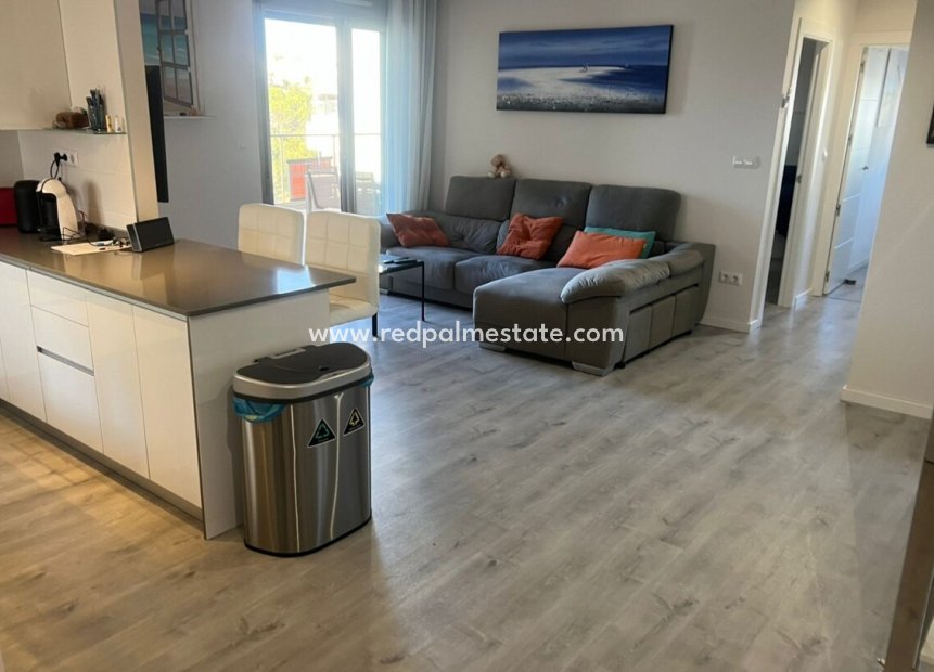 Reventa - Departamento -
Orihuela Costa - Costa Blanca