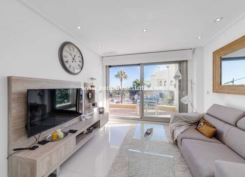 Reventa - Departamento -
Orihuela Costa - Costa Blanca