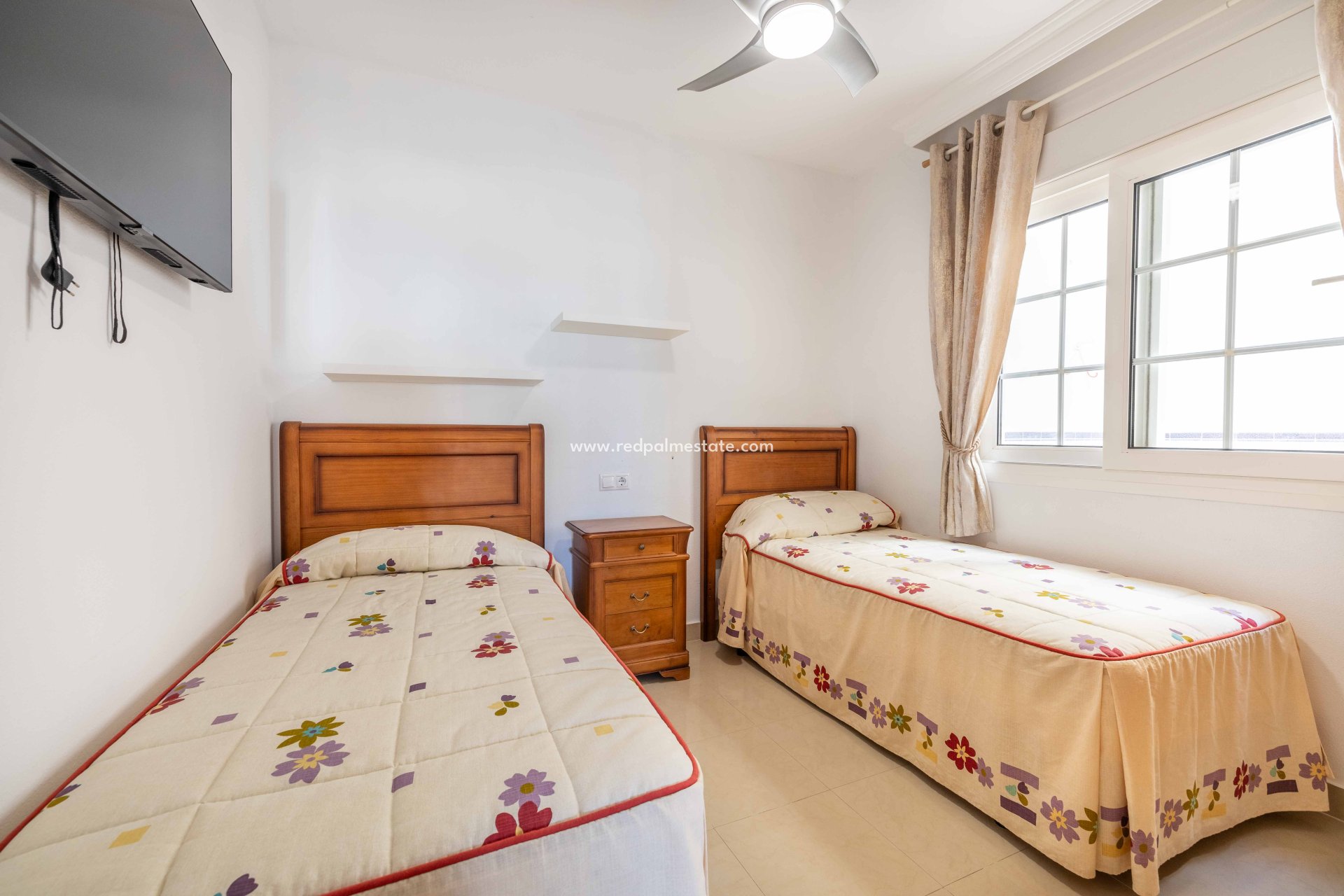 Reventa - Departamento -
Orihuela Costa - Costa Blanca