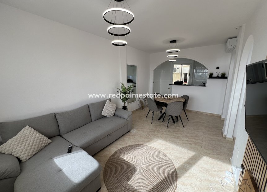 Reventa - Departamento -
Orihuela Costa - Costa Blanca