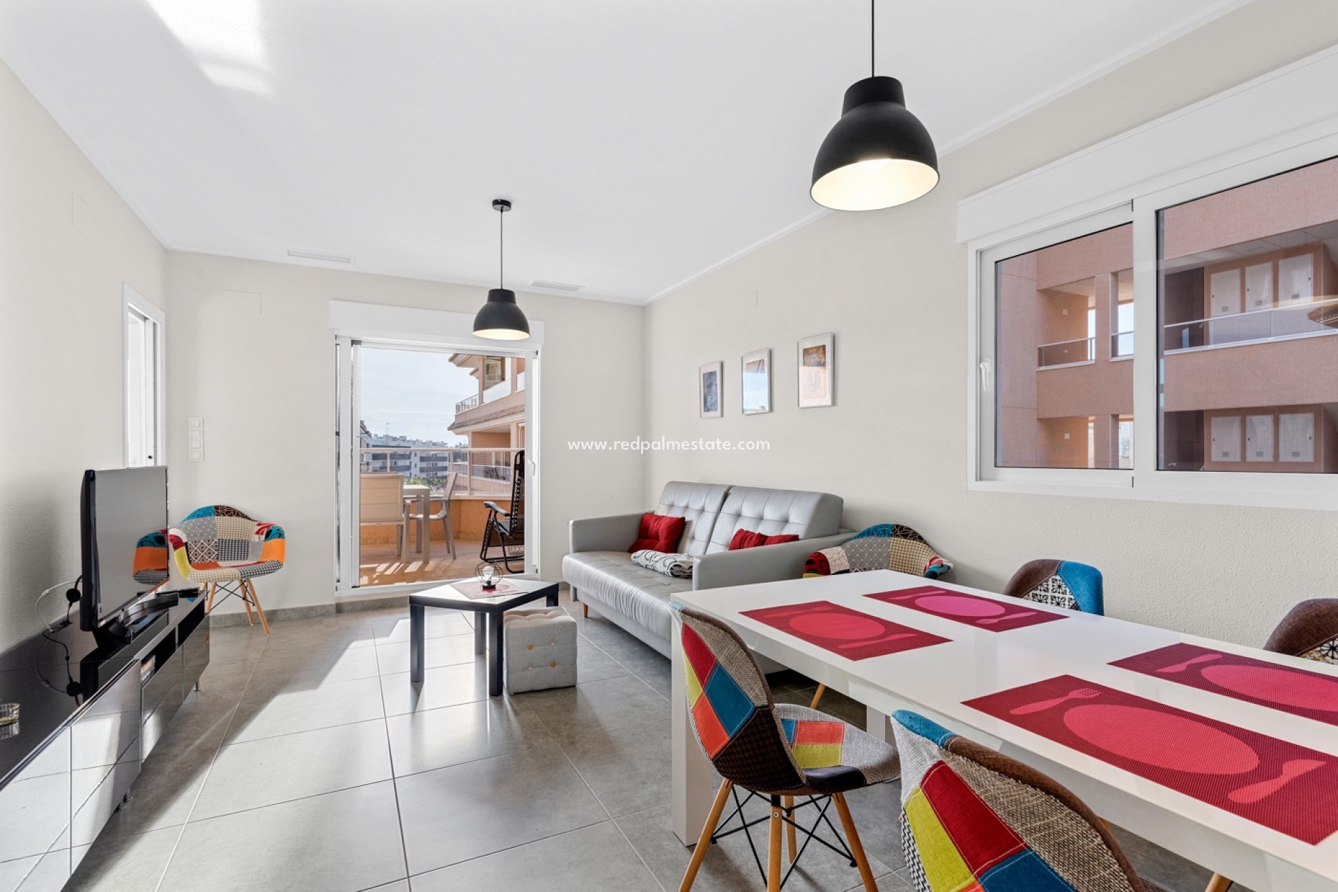 Reventa - Departamento -
Orihuela Costa - Costa Blanca