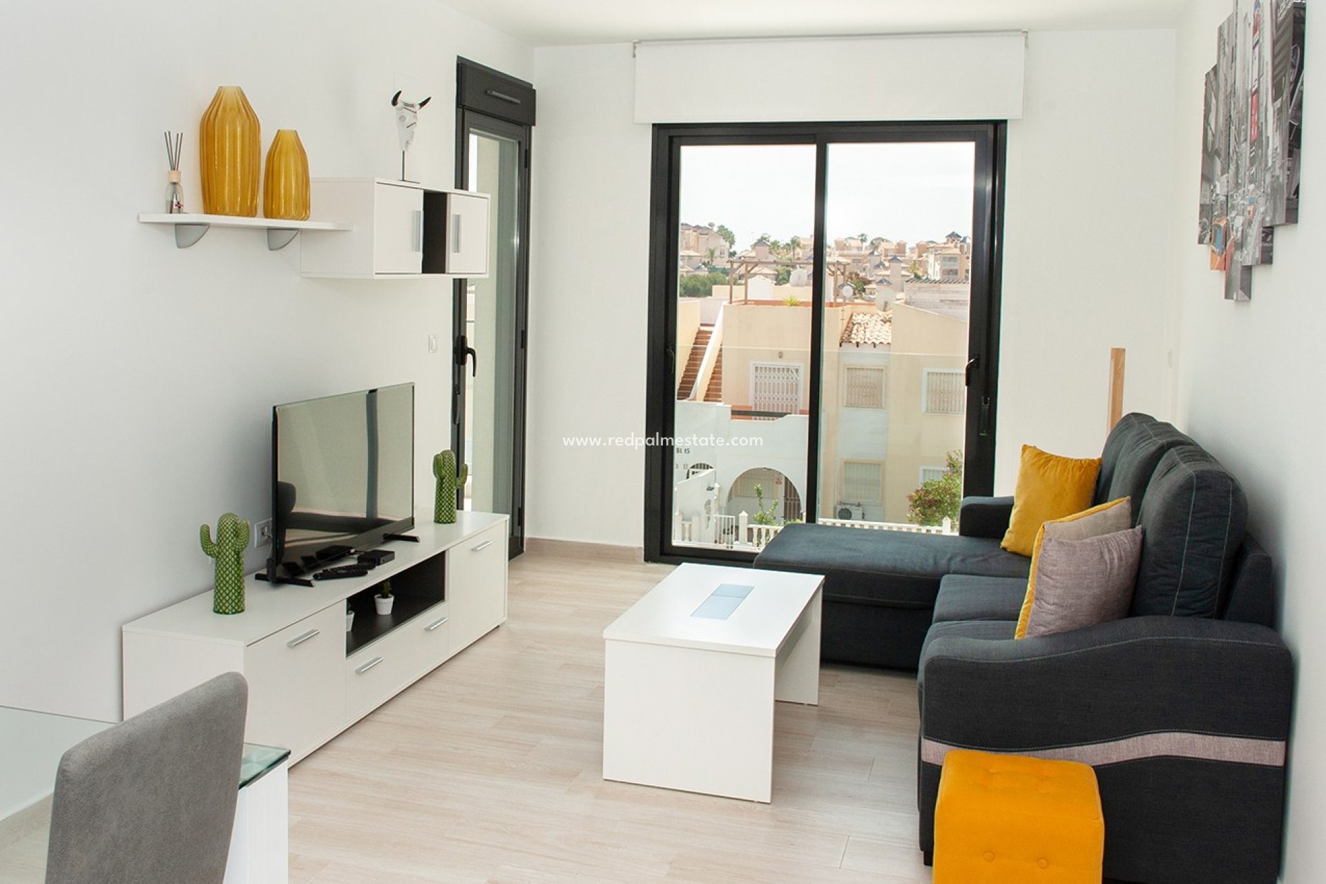 Reventa - Departamento -
Orihuela Costa - Costa Blanca