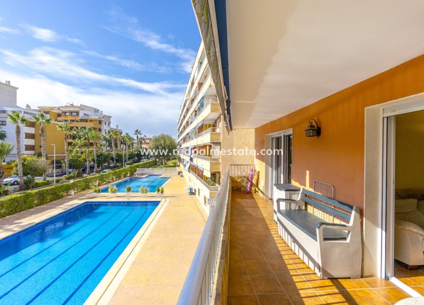 Reventa - Departamento -
Orihuela Costa - El Acequión