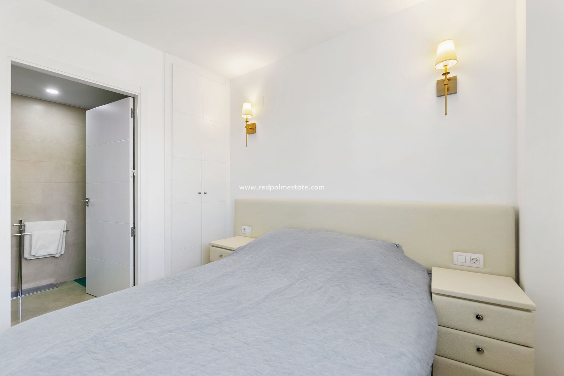 Reventa - Departamento -
Orihuela Costa - La Recoleta